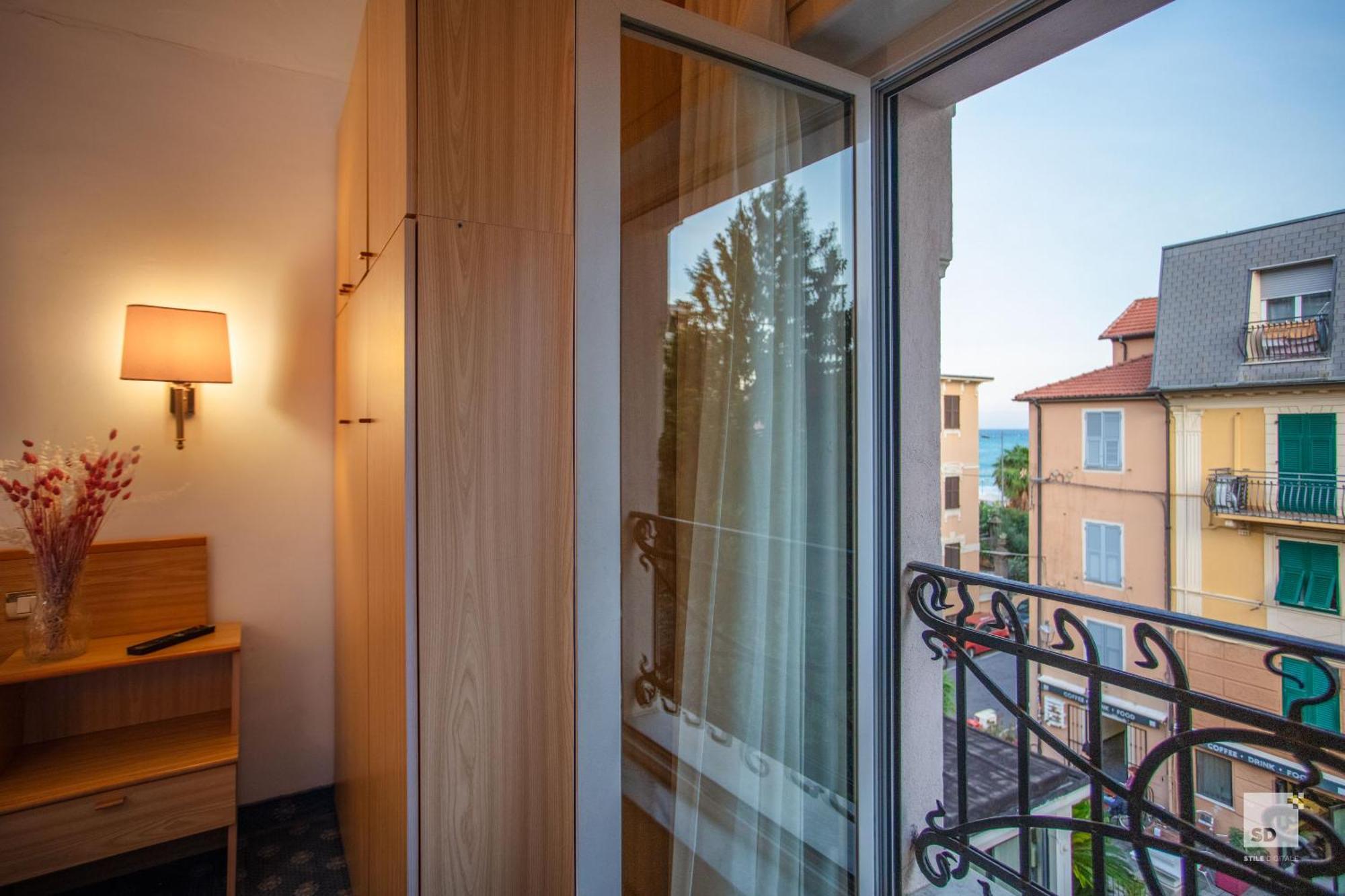 Hotel Villa Elena Varazze Exterior foto